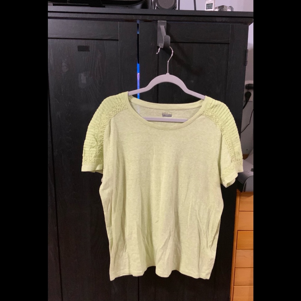 Ladies Top